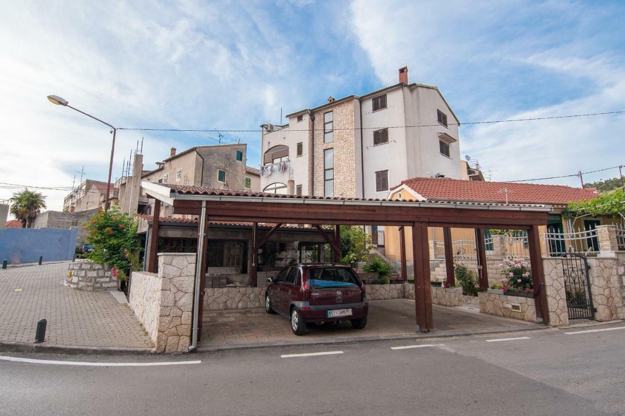 Apartment Batinica Sibenik Luaran gambar